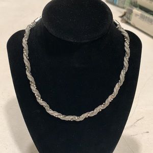 Metal wired with sparkly gem necklace